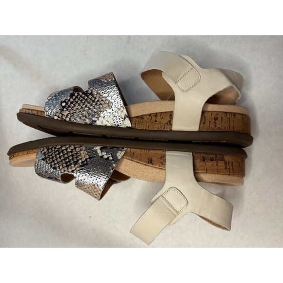 VIONIC WOMEN'S LEATHER SNAKE SKIN SANDALS US SZ 7 EU 38 - Picture 10 of 13